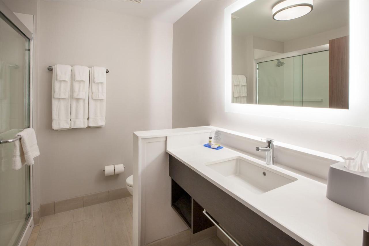 Holiday Inn Express & Suites - Savannah N - Port Wentworth By Ihg Dış mekan fotoğraf